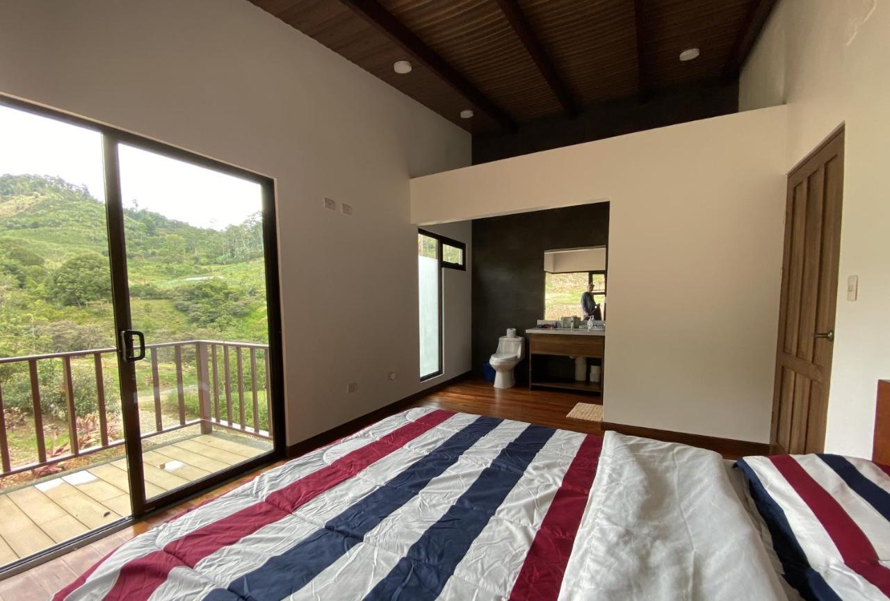 Arte De Plumas Birding Lodge Cartago Esterno foto